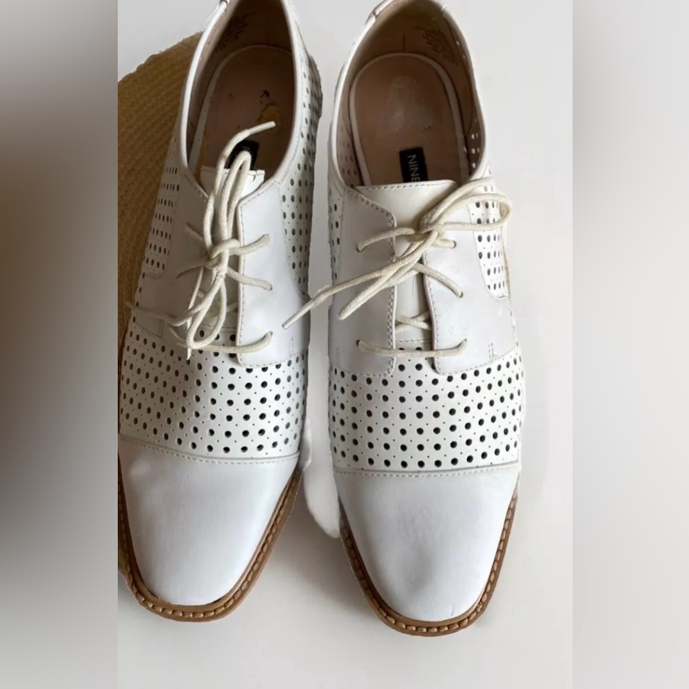 Women’s Nine West White Verwim Platform Shoes. Lace up ties